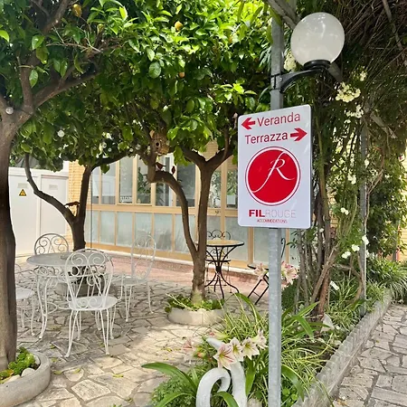 Casa de hóspedes Fil Rouge 3*